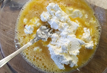 Фото шага рецепта Запеканка из лаваша с помидором и шпинатом 191086 шаг 7