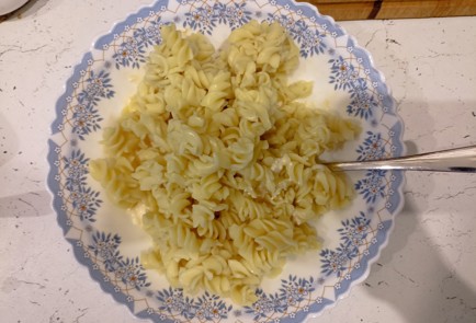 Фото шага рецепта Запеканка из макарон и творога как в детстве 191194 шаг 4