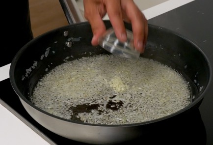 Фото шага рецепта Запеканка из макарон 151191 шаг 4  