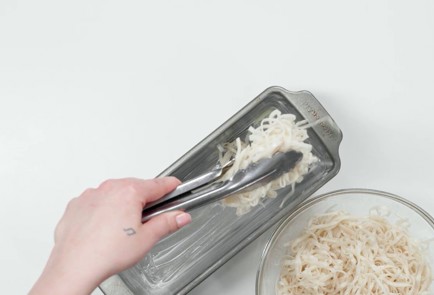 Фото шага рецепта Запеканка из пшеничной лапши с купатами 173508 шаг 10  