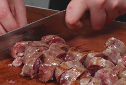 Фото шага рецепта Запеканка из пшеничной лапши с купатами 173508 шаг 4  