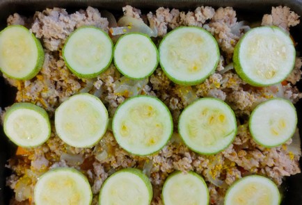 Фото шага рецепта Запеканка из тыквы и кабачка с куриным фаршем 174786 шаг 11  