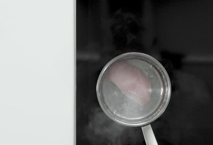 Фото шага рецепта Запеканка из яичной лапши c курицей 173512 шаг 2  