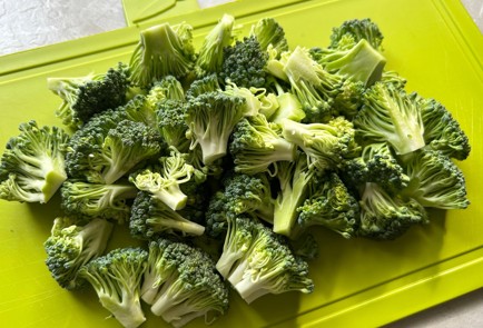 Фото шага рецепта Запеканка с брокколи 174254 шаг 2  