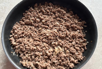 Фото шага рецепта Запеканка с фаршем и картофелем 174248 шаг 6  