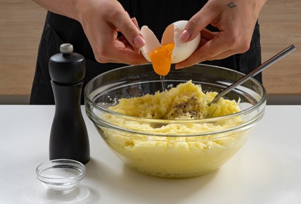 Фото шага рецепта Запеканка с курицей и грибами 173855 шаг 5  