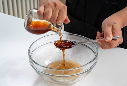 Фото шага рецепта Заправка для греческого салата 173981 шаг 4  