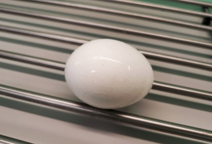 Фото шага рецепта Заправка к салату Цезарь 31130 шаг 4  