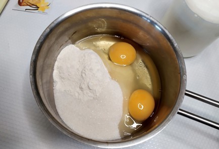 Фото шага рецепта Заварной крем 188021 шаг 3  