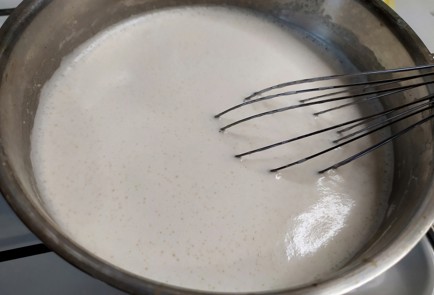 Фото шага рецепта Заварной крем 188021 шаг 6  