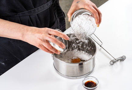 Фото шага рецепта Заварной торт Карпатка 191435 шаг 4  