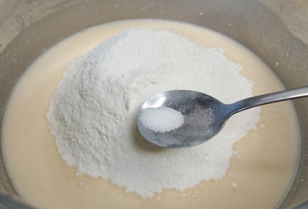 Фото шага рецепта Заварные блины на кефире 191300 шаг 6