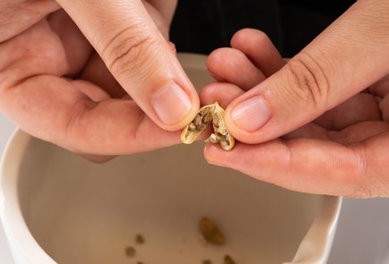 Фото шага рецепта Заварные пряники 139927 шаг 1  