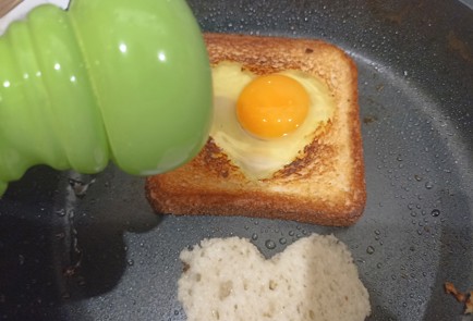 Фото шага рецепта Завтрак для любимой на 14 февраля 191179 шаг 7