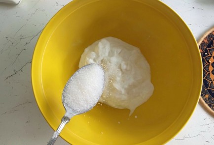 Фото шага рецепта Клубничные блинчики на завтрак для любимой к 14 февраля 191276 шаг 2