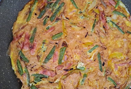 Фото шага рецепта Завтрак из лаваша со спаржевой фасолью 189974 шаг 11