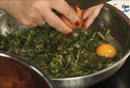 Фото шага рецепта Зеленая шакшука 125528 шаг 3  