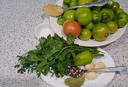 Фото шага рецепта Зеленые помидоры на зиму без стерилизации 190406 шаг 1  