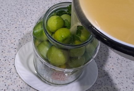 Фото шага рецепта Зеленые помидоры на зиму без стерилизации 190406 шаг 11  