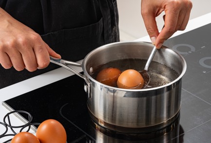 Фото шага рецепта Зеленые щи с хеком 186380 шаг 6  