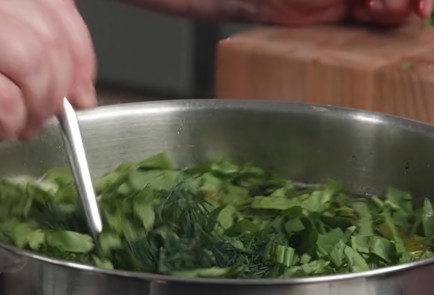 Фото шага рецепта Зеленые щи 152416 шаг 12  