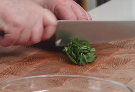 Фото шага рецепта Зеленые щи 152416 шаг 3  