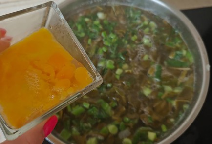 Фото шага рецепта Зеленые щи 189147 шаг 10  