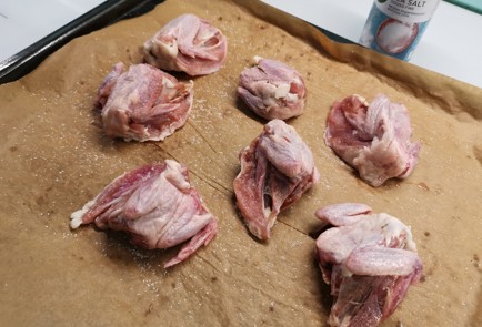 Фото шага рецепта Зеленые щи с перепелкой 191405 шаг 1  