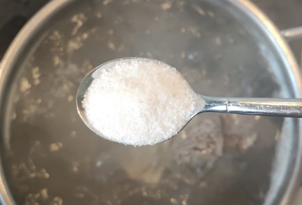 Фото шага рецепта Зеленый борщ из щавеля 173603 шаг 4  