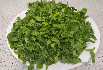 Фото шага рецепта Зеленый борщ на бульоне из индейки 189305 шаг 8  