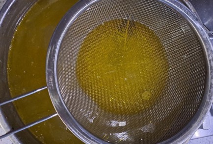 Фото шага рецепта Зеленый борщ на курином бульоне со свеклой 190328 шаг 4  