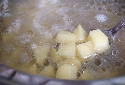 Фото шага рецепта Зеленый борщ 188861 шаг 2  