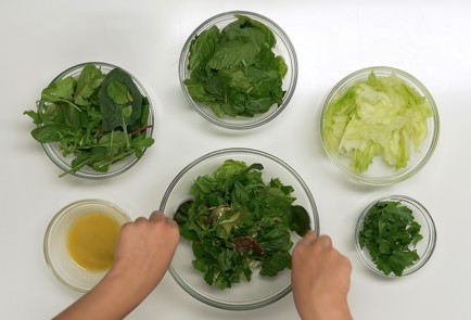 Фото шага рецепта Зеленый салат 139959 шаг 4  