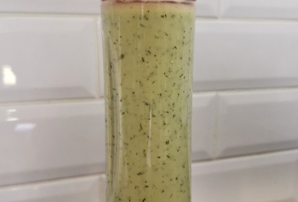 Фото шага рецепта Зеленый смузи на кефире 173682 шаг 10  