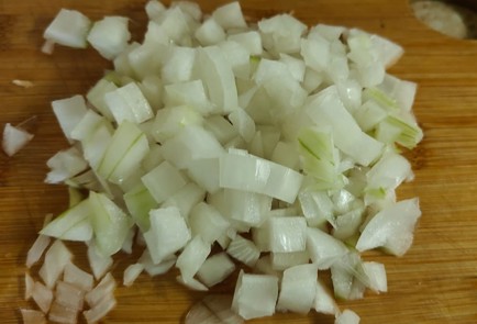 Фото шага рецепта Жареная картошка с чесноком и зеленью 189901 шаг 3  