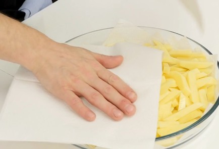 Фото шага рецепта Жареная картошка 126415 шаг 4  