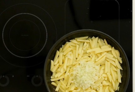 Фото шага рецепта Жареная картошка 126415 шаг 8  