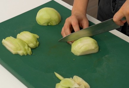 Фото шага рецепта Жареная кольраби с приправами 39891 шаг 1  