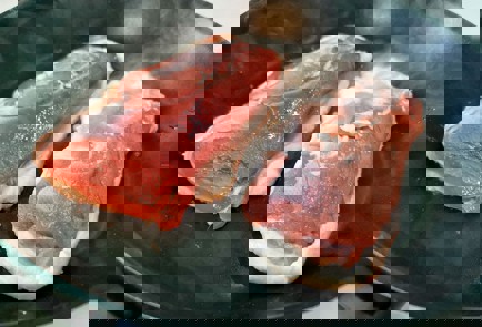 Фото шага рецепта Жареная утка с гарниром из цветной капусты 151124 шаг 6  