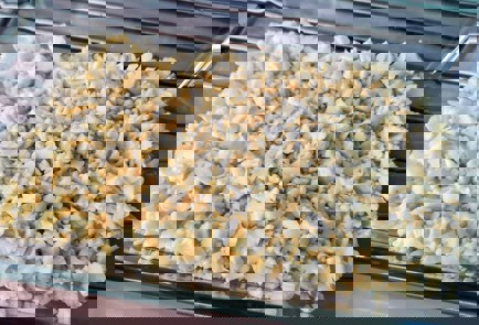 Фото шага рецепта Жареная утка с гарниром из цветной капусты 151124 шаг 9  