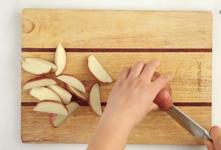 Фото шага рецепта Жареный картофель с оливками и лимоном помароккански 21532 шаг 2  