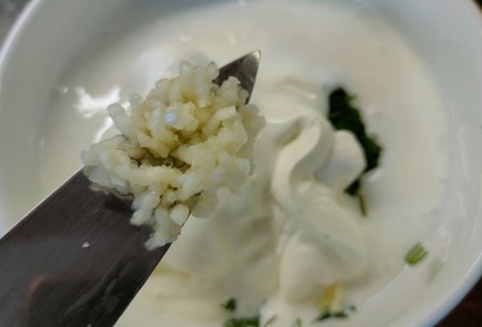 Фото шага рецепта Кабачки обжаренные со сметанночесночным соусом 189420 шаг 12  