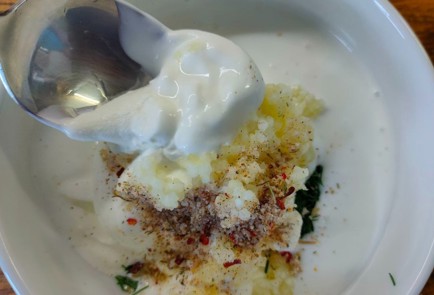 Фото шага рецепта Кабачки обжаренные со сметанночесночным соусом 189420 шаг 14  