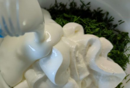 Фото шага рецепта Жареные кабачки со сметанным соусом 189842 шаг 9  