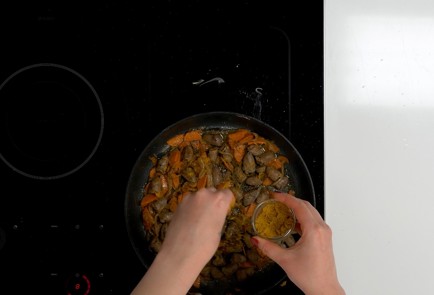 Фото шага рецепта Жареные куриные сердечки 32069 шаг 6  