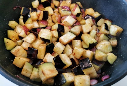 Фото шага рецепта Жареные опята с овощами 140867 шаг 11  