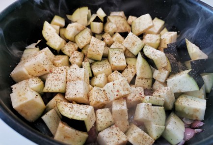 Фото шага рецепта Жареные опята с овощами 140867 шаг 9  