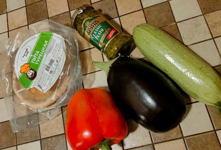 Фото шага рецепта Жареные овощи в пите 175956 шаг 1  