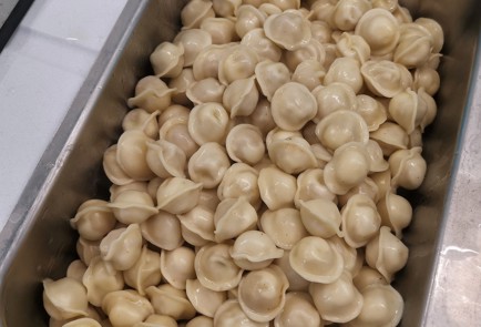 Фото шага рецепта Жареные пельмени карри 173419 шаг 6  