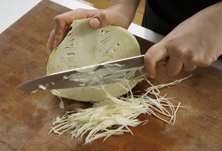 Фото шага рецепта Жареные пирожки с капустой 153128 шаг 8  